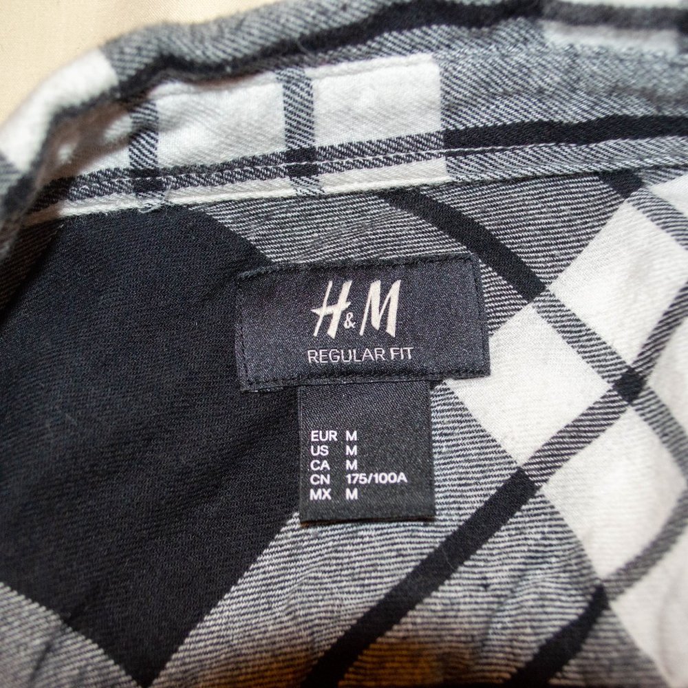 H&M Flannel - Picture 2 of 3